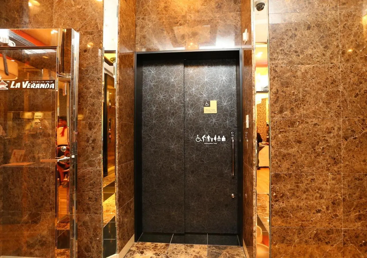 Apa Hotel Shinagawa Sengakuji Ekimae Tokyo 3*,