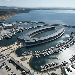 **** Hotel Crowne Plaza - Tuzla Viaport Marina By Ihg Turkije