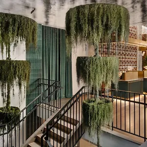 Arlo Midtown Estados Unidos